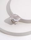 "Unique molten square personalized silver ring design" "Chic personalized silver ring with molten square detail" "Exquisite molten square personalized silver ring" "Artistic silver ring featuring personalized molten square" "Stylish personalized silver ri