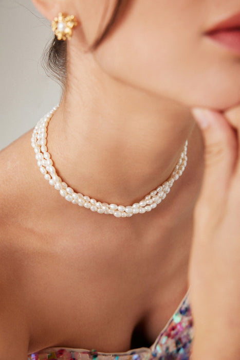 Multiple Layers Rice Pearl Necklace